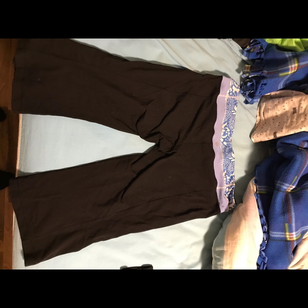 Lululemon capris
